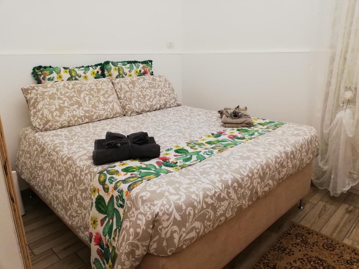 Cammileddi Apartment Catania Bagian luar foto